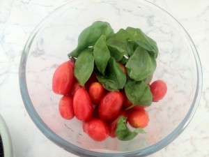pomodorini e basilico